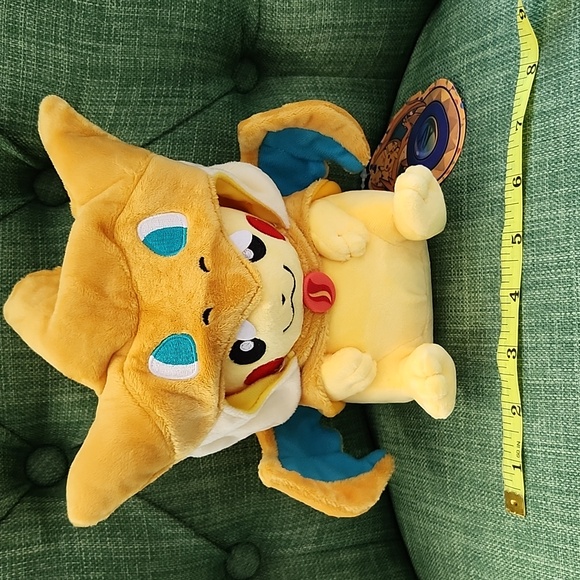 Pokemon Pikachu Dressed as Charizard Plush - Picture 8 of 9